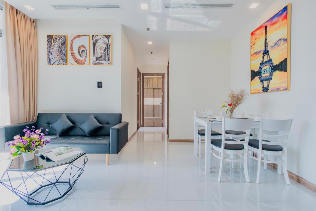 Mott Haven Apart - Vinhomes Central Park, Landmark 81 Area & Ice Rink Ho Chi Minh City Exterior photo